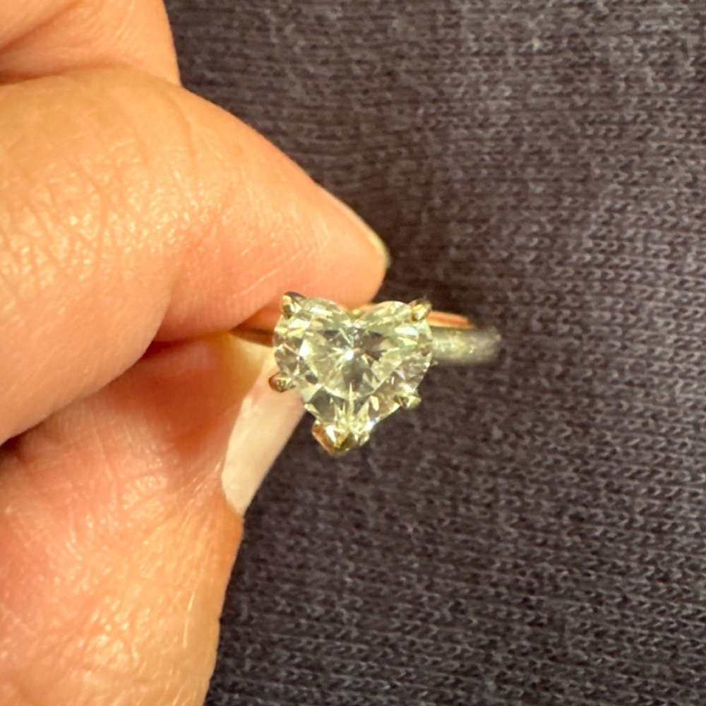 1.26ct Heart Natural Diamond solitaire ring 💍 sz. 4